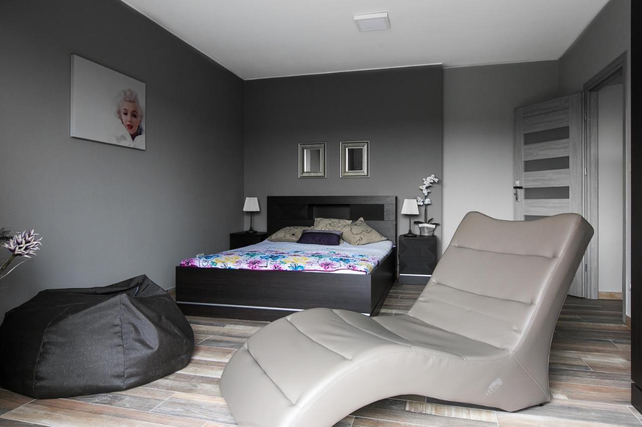 Aparthotel Novum Cracovia Esterno foto